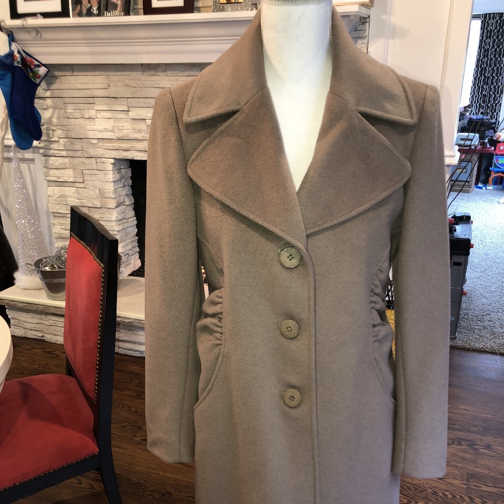 Tahari Oatmeal  Coat